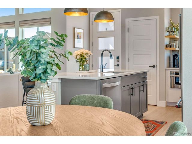 6241 Canterview Ct, Castle Pines, CO 80108