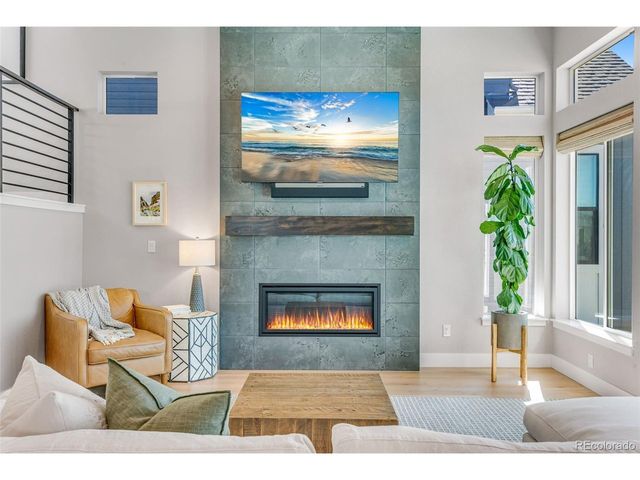 6241 Canterview Ct, Castle Pines, CO 80108