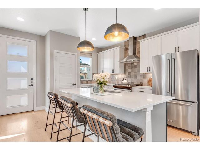 6241 Canterview Ct, Castle Pines, CO 80108