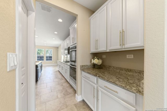 3706 Song Fiddler, San Antonio, TX 78253