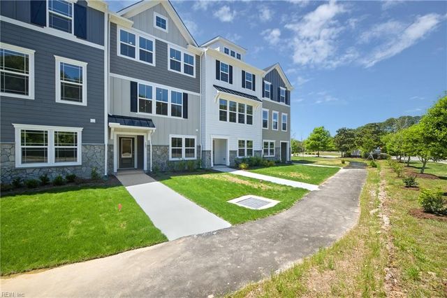 109 Bracewell LN, Yorktown, VA 23692
