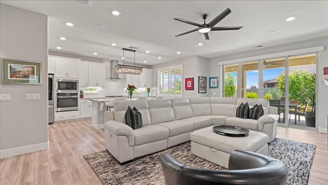 1110 Catalina Way, El Dorado Hills, CA 95762