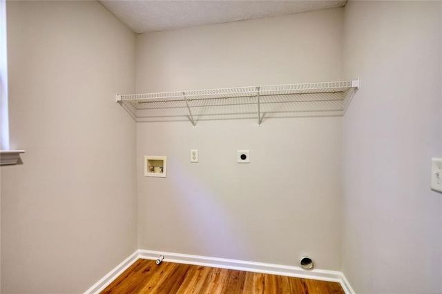 1328 Blazing Star SE Road, Lawrenceville, GA 30045