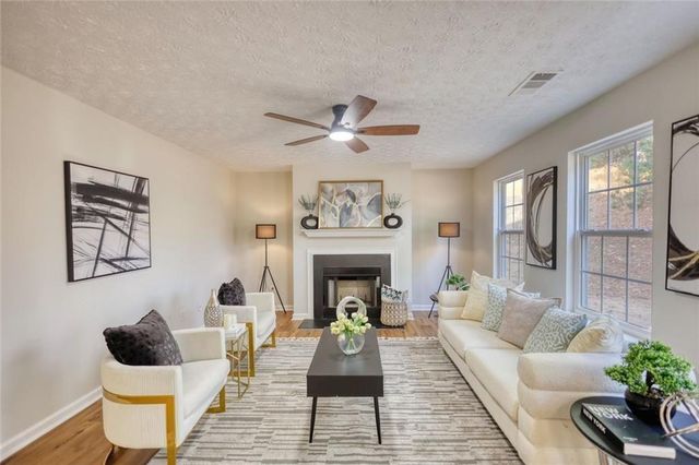 1328 Blazing Star SE Road, Lawrenceville, GA 30045