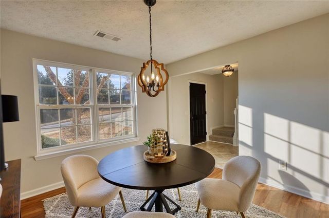 1328 Blazing Star SE Road, Lawrenceville, GA 30045