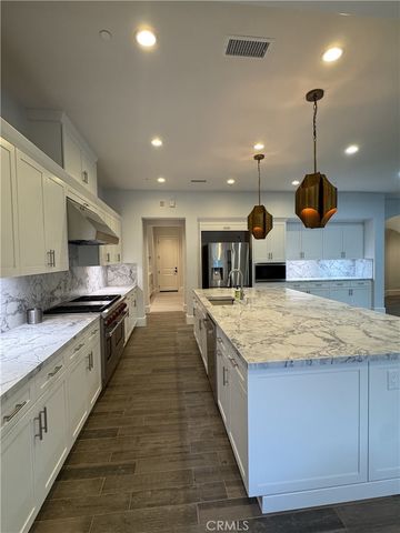 114 Homecoming, Irvine, CA 92602