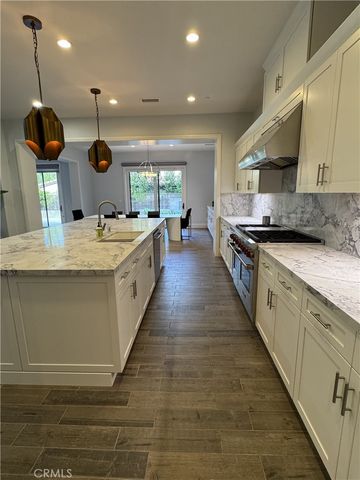 114 Homecoming, Irvine, CA 92602