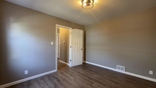 5015 24th STREET, Milwaukee, WI 53209