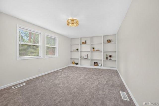 1506 Dicken Drive, Ann Arbor, MI 48103