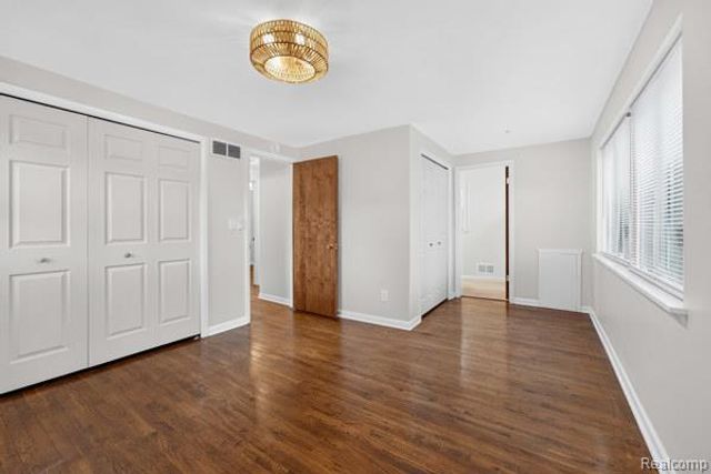 1506 Dicken Drive, Ann Arbor, MI 48103
