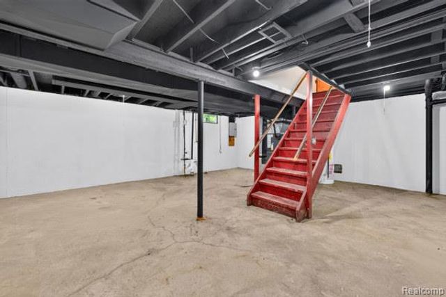 1506 Dicken Drive, Ann Arbor, MI 48103