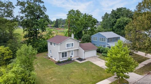 1506 Dicken Drive, Ann Arbor, MI 48103