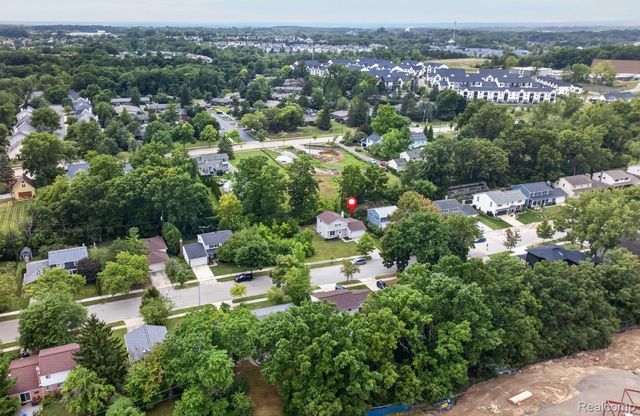 1506 Dicken Drive, Ann Arbor, MI 48103