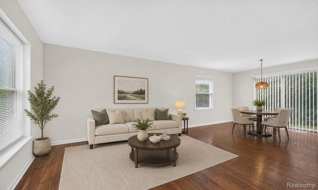 1506 Dicken Drive, Ann Arbor, MI 48103