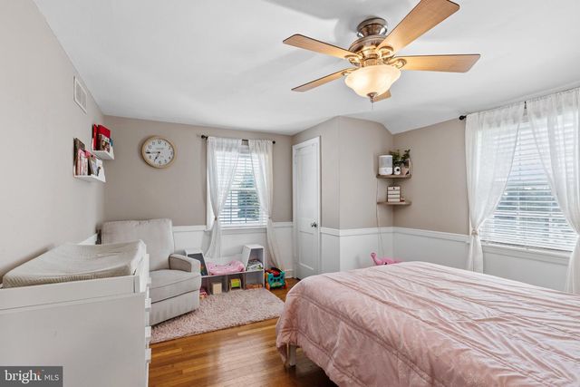 461 SUMMIT AVE, Philadelphia, PA 19128
