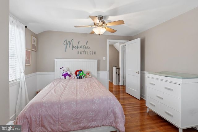 461 SUMMIT AVE, Philadelphia, PA 19128