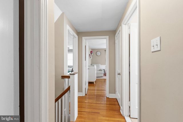 461 SUMMIT AVE, Philadelphia, PA 19128