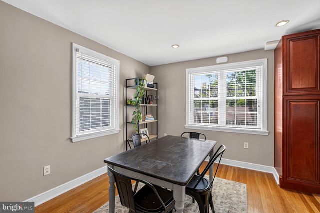 461 SUMMIT AVE, Philadelphia, PA 19128