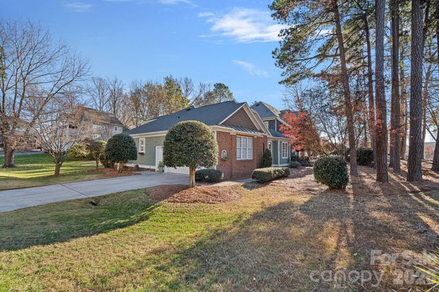 21307 Island Forest Drive, Cornelius, NC 28031