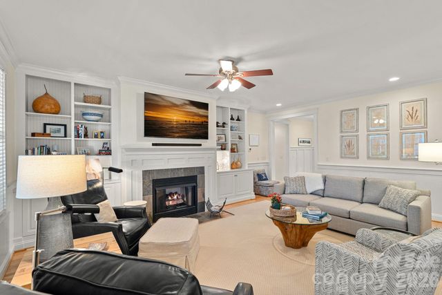 21307 Island Forest Drive, Cornelius, NC 28031