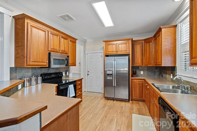 21307 Island Forest Drive, Cornelius, NC 28031