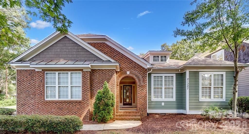 21307 Island Forest Drive, Cornelius, NC 28031