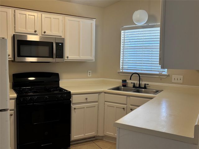 17090 Kilwinning Drive, Houston, TX 77084