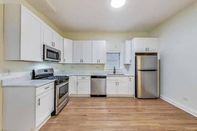819 S Carpenter Street 1F, Chicago, IL 60607