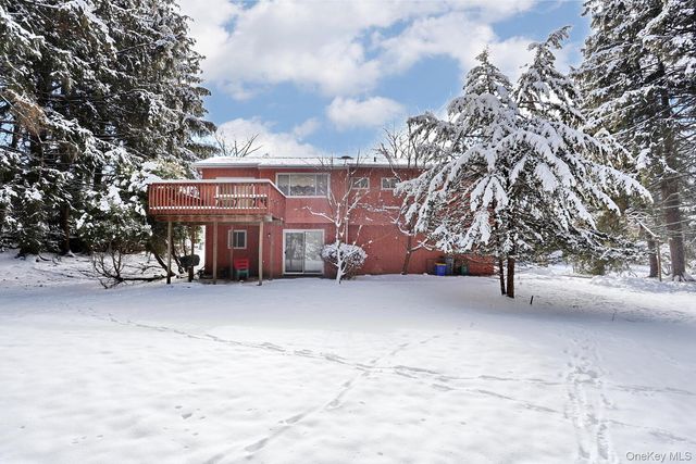 4 Crabapple Court, Monsey, NY 10952