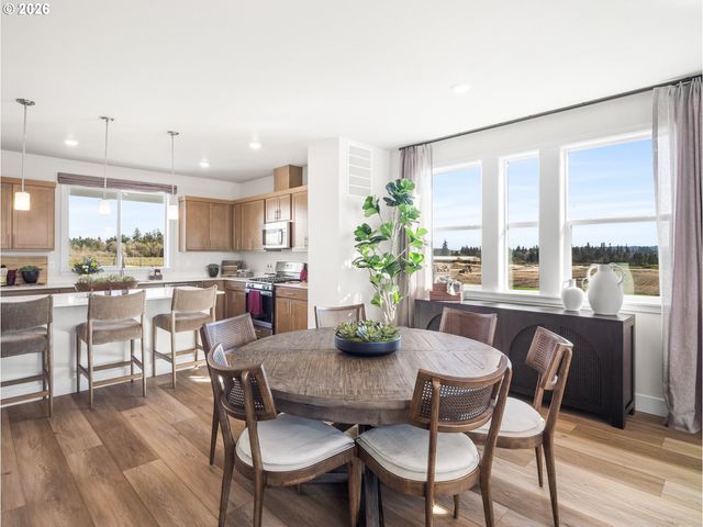 16672 Sw Gypsum Ter, King City, OR 97124