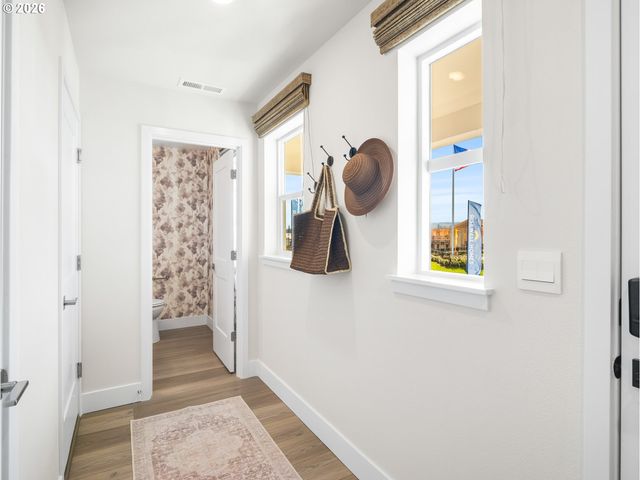 16672 Sw Gypsum Ter, King City, OR 97124