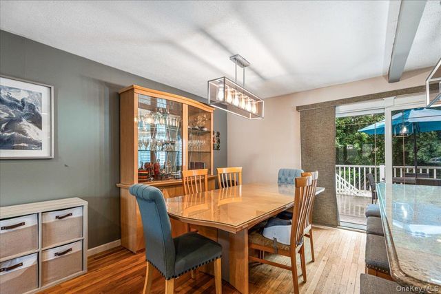 194 Missouri Avenue, Bay Shore, NY 11706