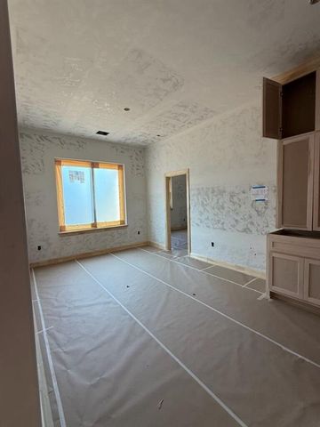 8229 Waxwing Way, Guthrie, OK 73044
