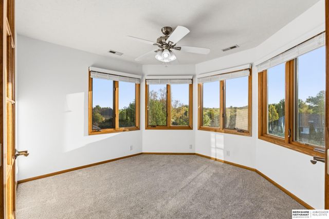 1420 S 176th Street, Omaha, NE 68130