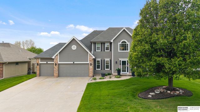 1420 S 176th Street, Omaha, NE 68130