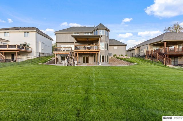 1420 S 176th Street, Omaha, NE 68130
