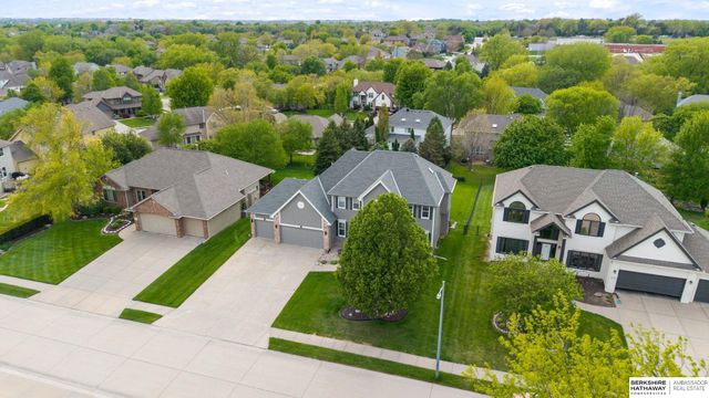 1420 S 176th Street, Omaha, NE 68130