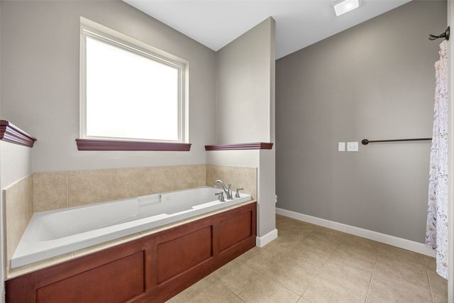 4330 Flagstick Drive, Marion, IA 52302