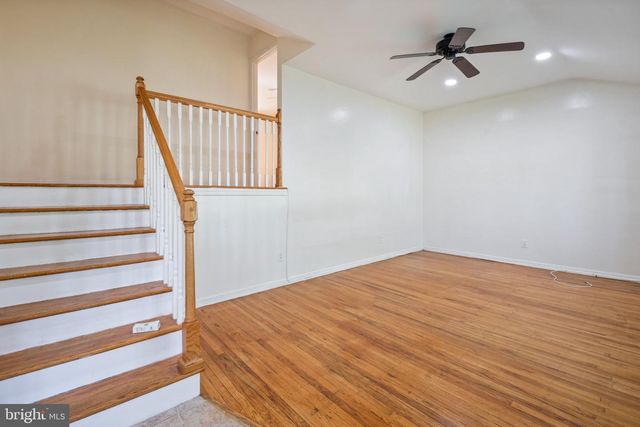 14 LANDON DR, Bordentown, NJ 08505