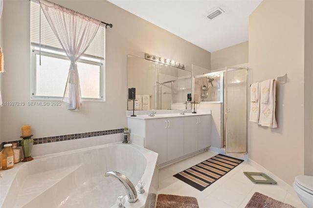 2281 NE 37th Rd 2281, Homestead, FL 33033