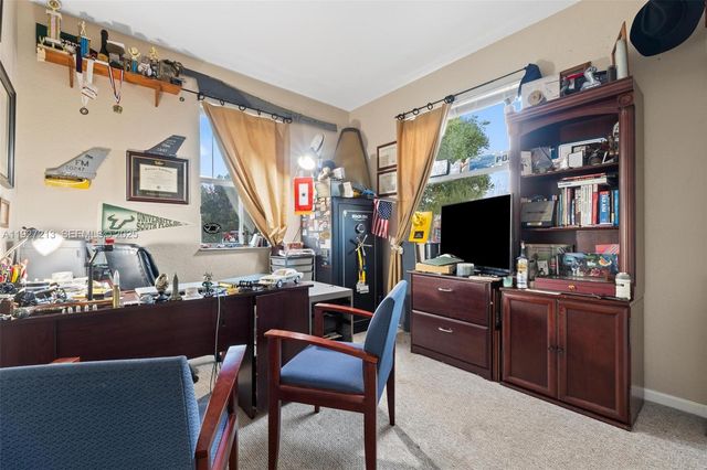 2281 NE 37th Rd 2281, Homestead, FL 33033