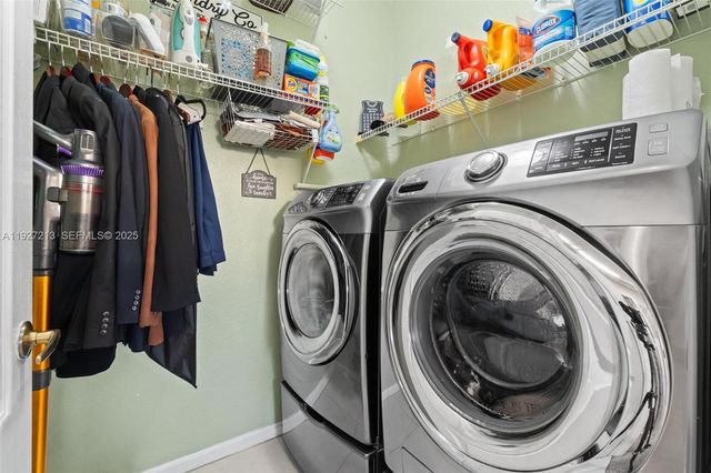 2281 NE 37th Rd 2281, Homestead, FL 33033