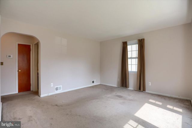 4 BALTIMORE AVE, Glen Burnie, MD 21061
