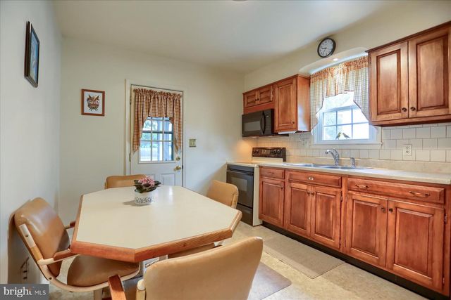 4 BALTIMORE AVE, Glen Burnie, MD 21061