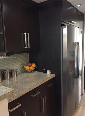 14005 SW 67th Ter -, Miami, FL 33183