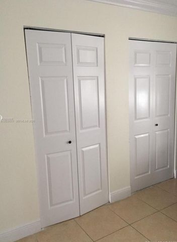 14005 SW 67th Ter -, Miami, FL 33183