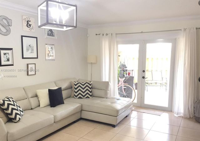 14005 SW 67th Ter -, Miami, FL 33183