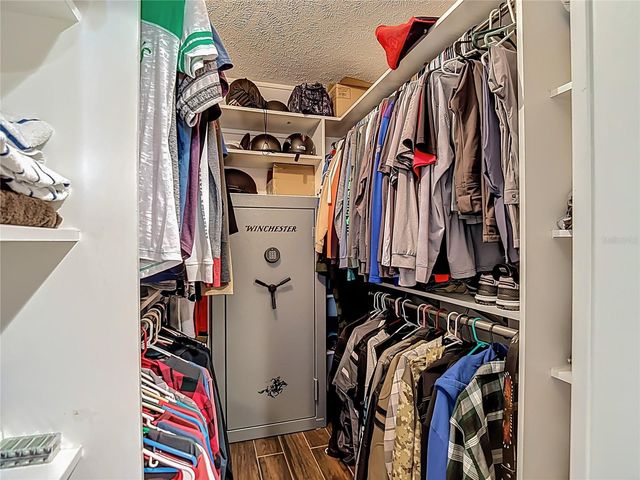 5904 SPRINGRUN COURT, Holiday, FL 34690