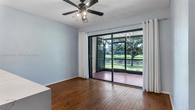 11112 N Harmony Lake Circle, Davie, FL 33324