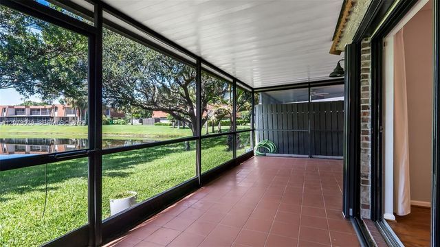 11112 N Harmony Lake Circle, Davie, FL 33324